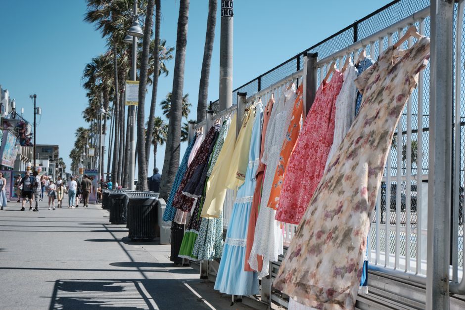 Thrifting Vintage Fashion: Buy Better, Pay Less